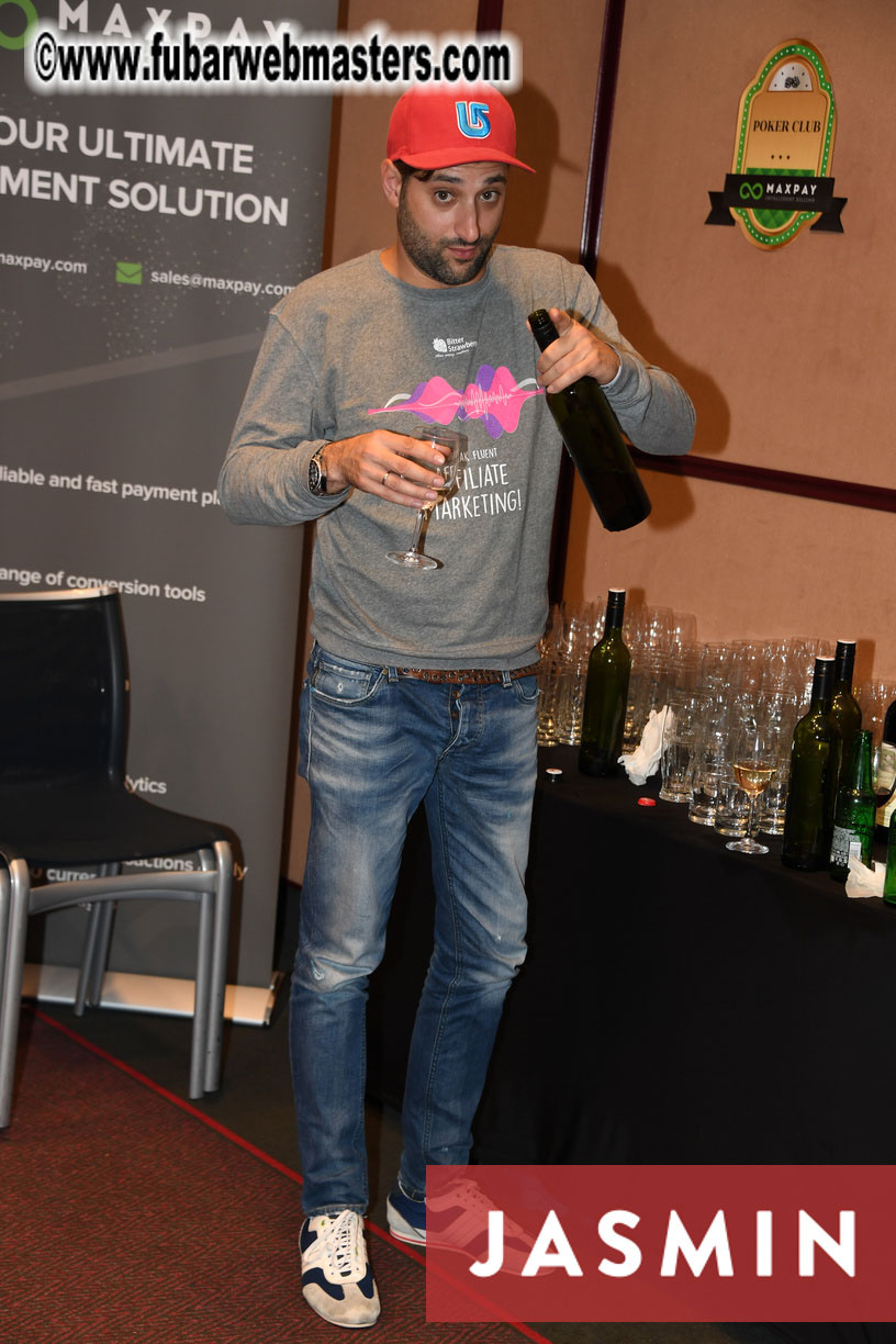 Maxpay Texas Holdem Poker Tournament