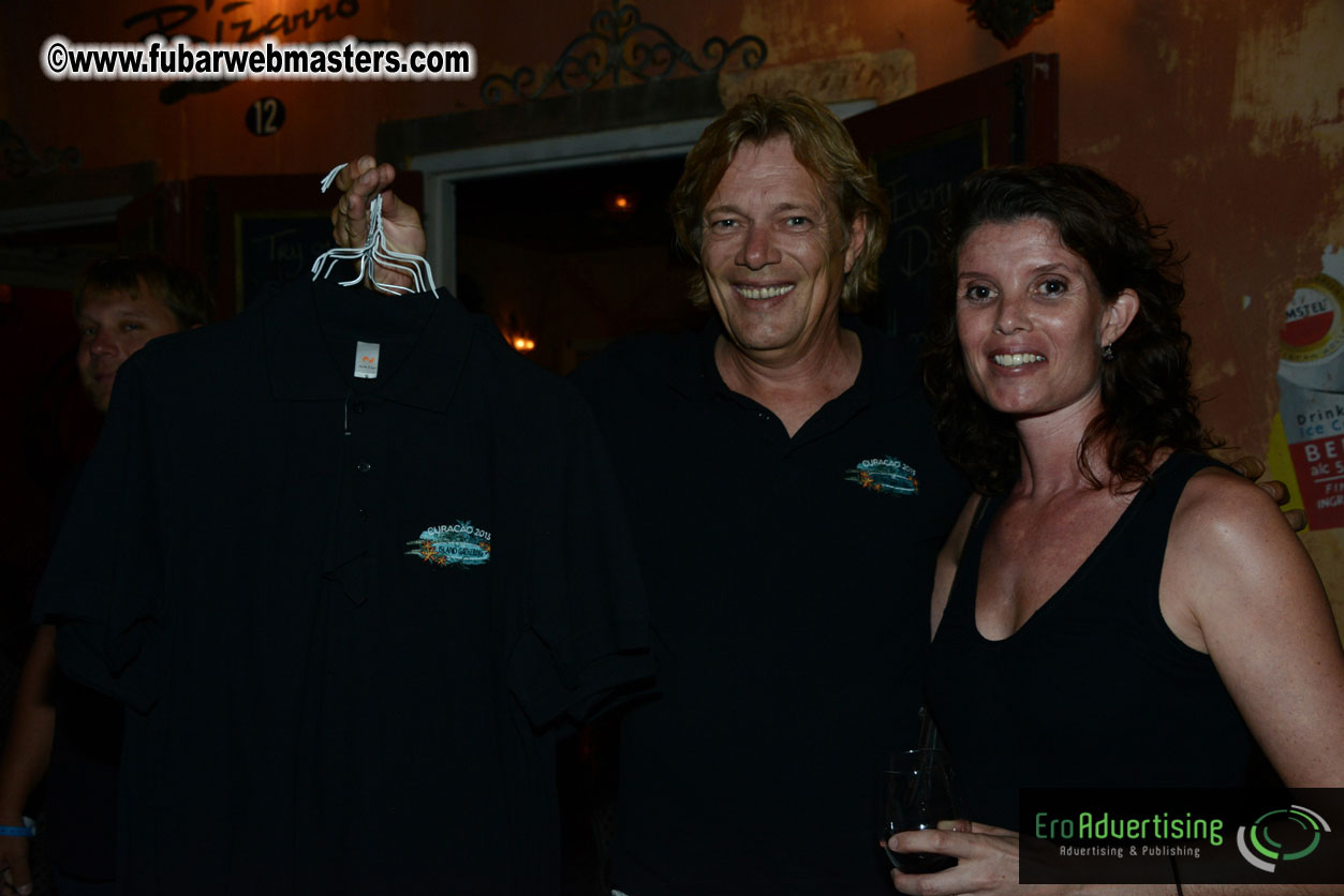 Reporo Party at the Mundo Bizarro