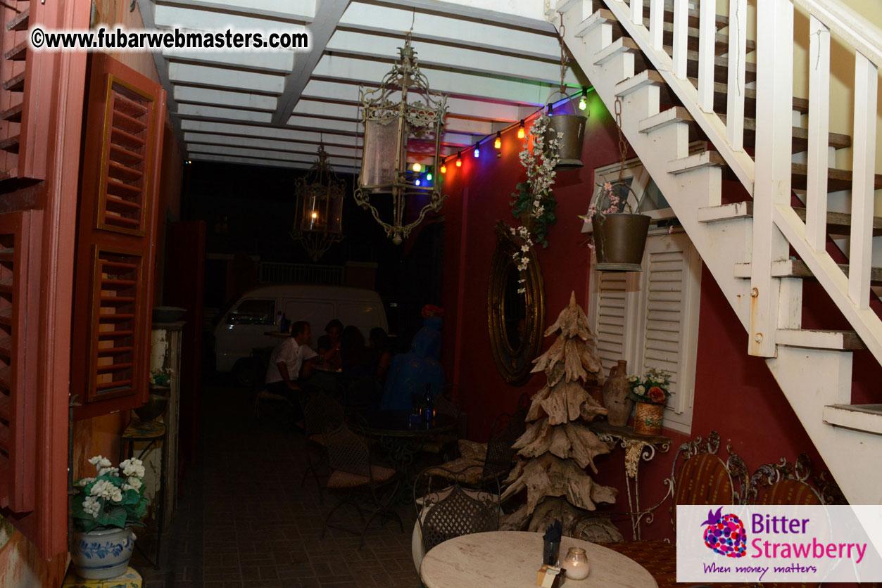 Reporo Party at the Mundo Bizarro