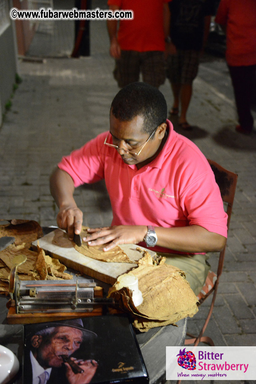 Reporo Party at the Mundo Bizarro