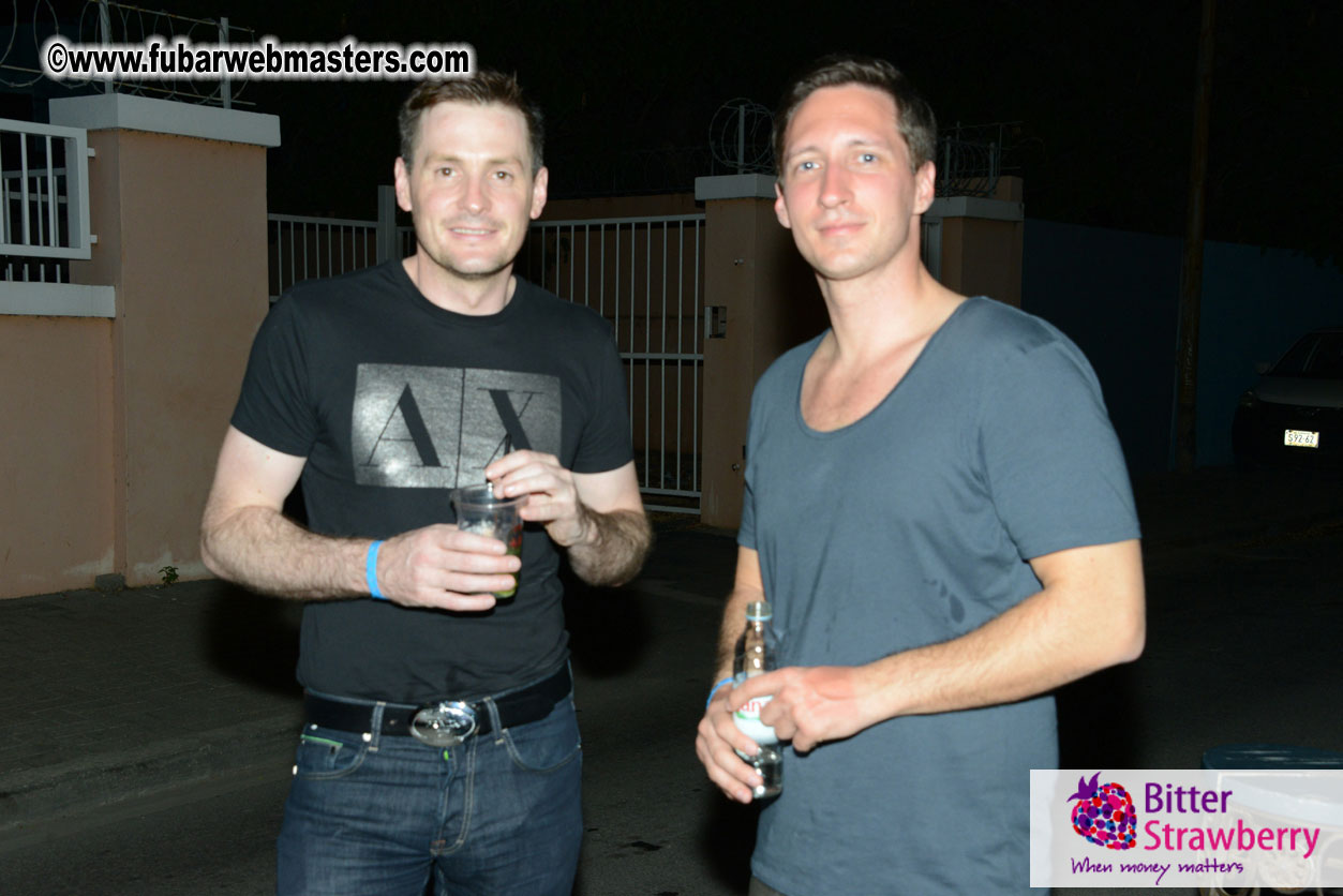 Reporo Party at the Mundo Bizarro