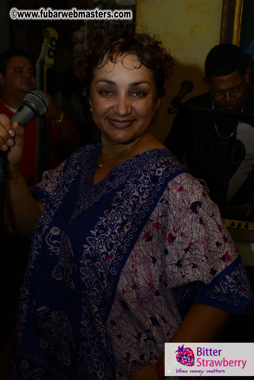 Reporo Party at the Mundo Bizarro