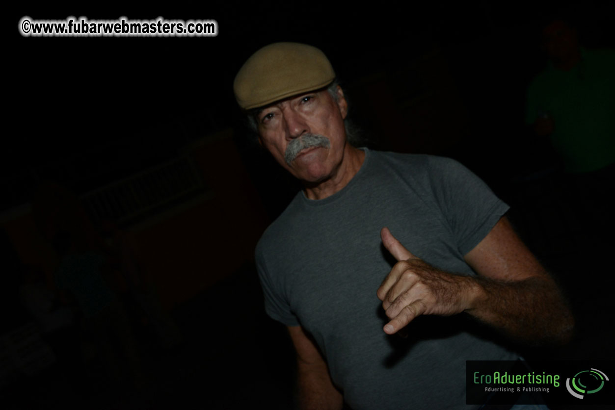 Reporo Party at the Mundo Bizarro