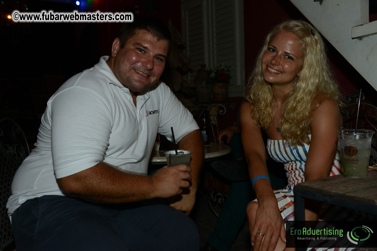 Reporo Party at the Mundo Bizarro