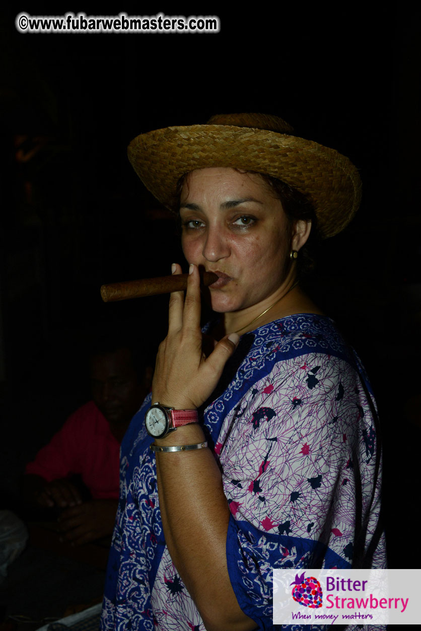 Reporo Party at the Mundo Bizarro