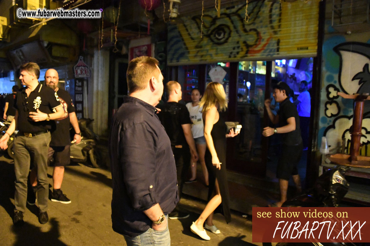 Toms Bar - beware of pickpockets