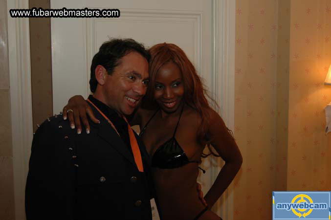 Nat's & Incredible Dollars Closing Party