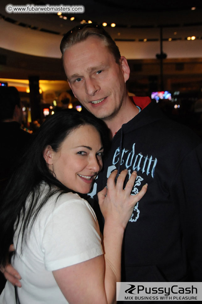 Suite Parties and Round Bar