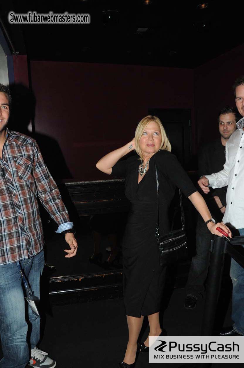 GFY.com ?Çô10 Years Anniversary Party + Miss Freeo