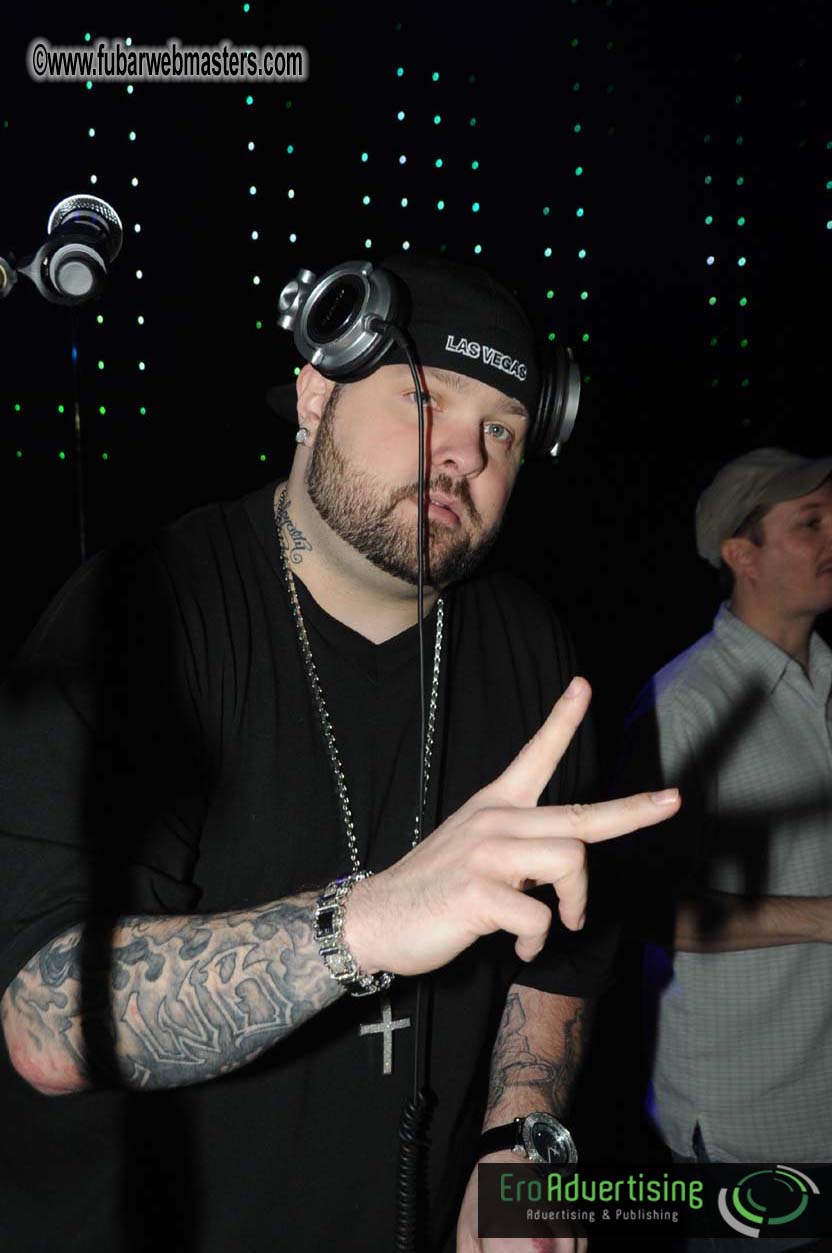 GFY.com ?Çô10 Years Anniversary Party + Miss Freeo