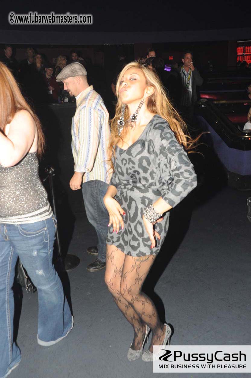 GFY.com ?Çô10 Years Anniversary Party + Miss Freeo