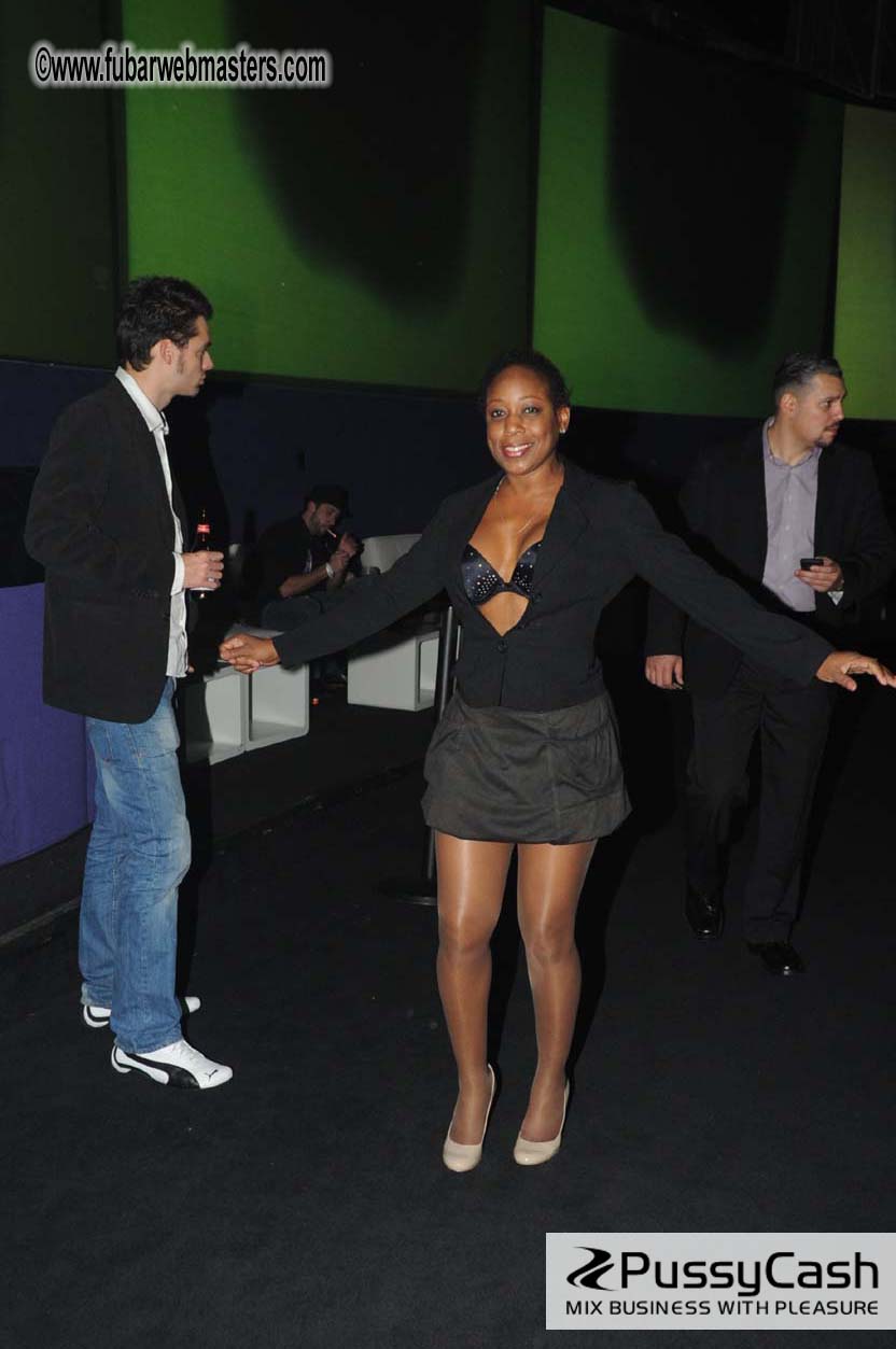 GFY.com ?Çô10 Years Anniversary Party + Miss Freeo