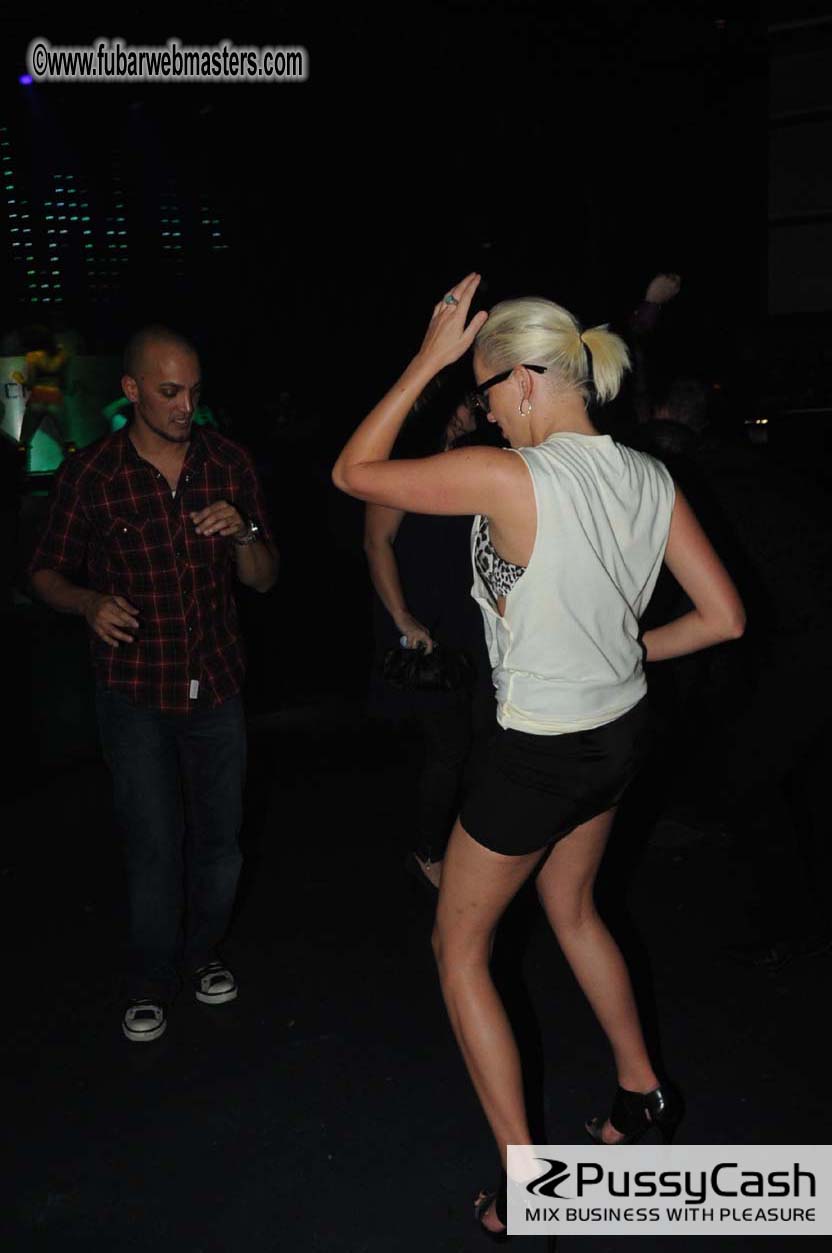 GFY.com ?Çô10 Years Anniversary Party + Miss Freeo