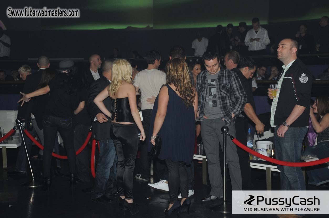 GFY.com ?Çô10 Years Anniversary Party + Miss Freeo