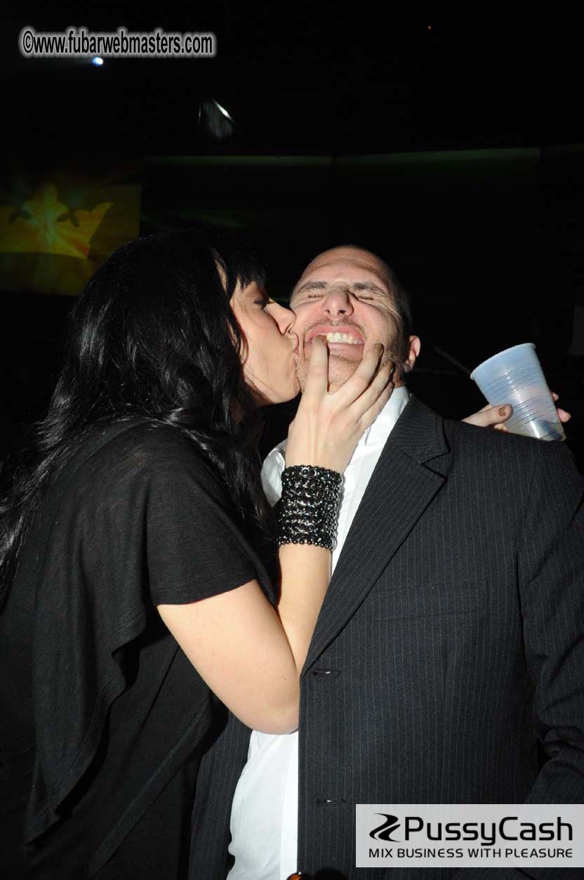 GFY.com ?Çô10 Years Anniversary Party + Miss Freeo