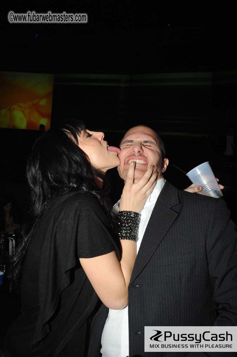 GFY.com ?Çô10 Years Anniversary Party + Miss Freeo