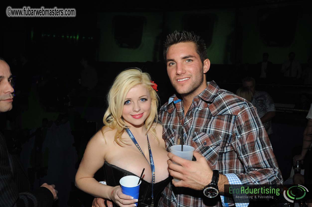 GFY.com ?Çô10 Years Anniversary Party + Miss Freeo