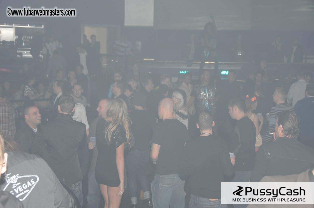 GFY.com ?Çô10 Years Anniversary Party + Miss Freeo