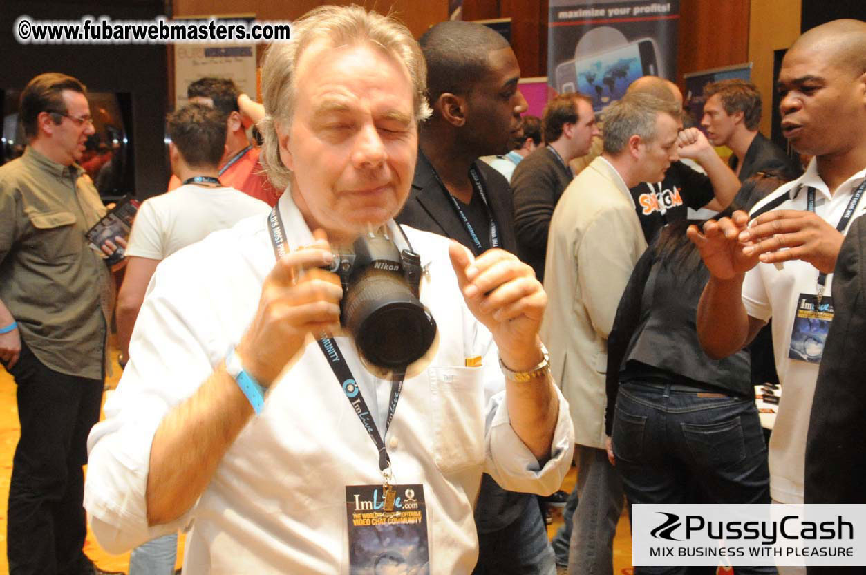 AWEmpire Meet Market 