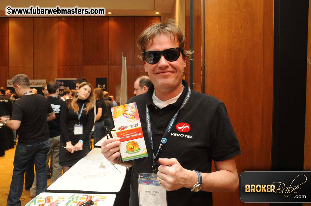 AWEmpire Meet Market 