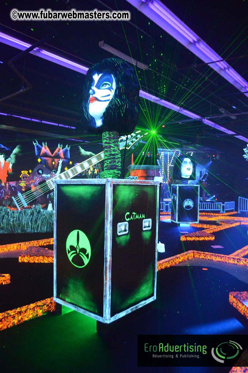 Mr Skin?ÇÖs Mini Golf