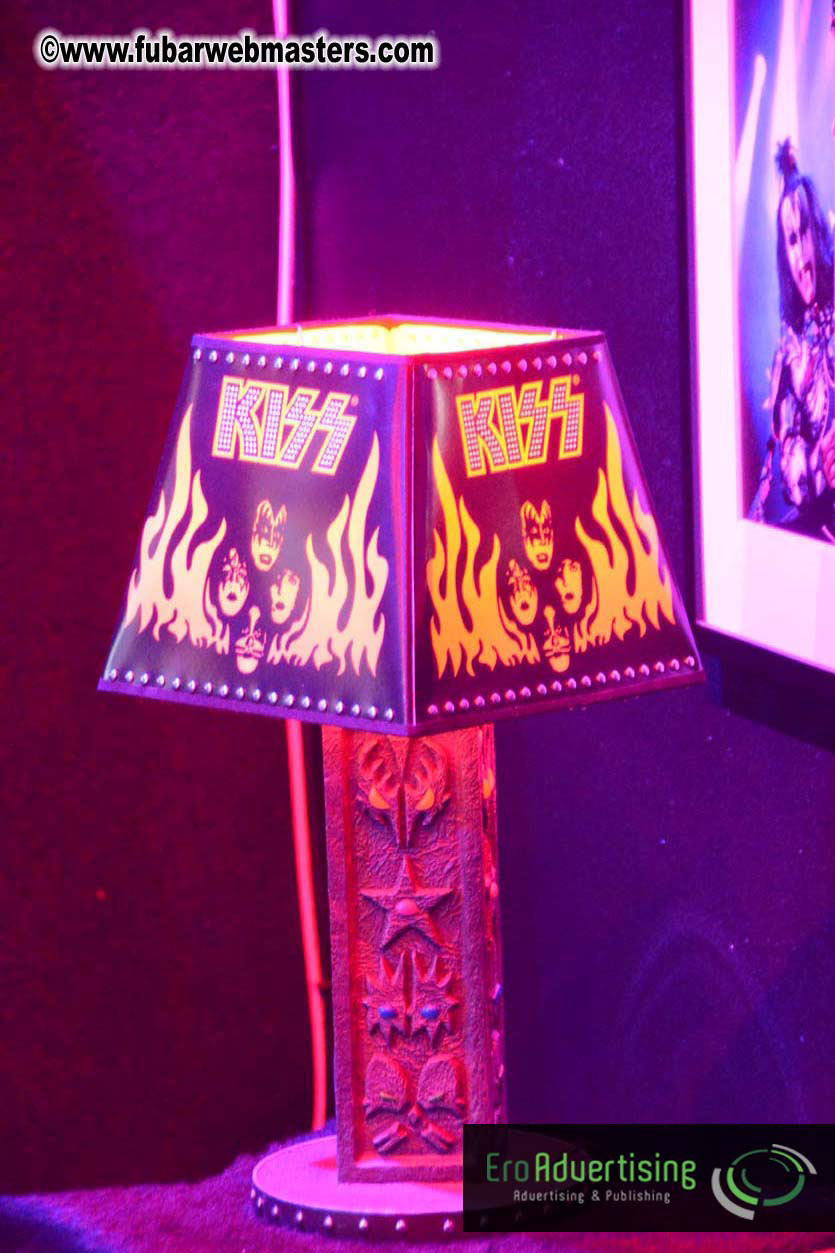 Mr Skin?ÇÖs Mini Golf