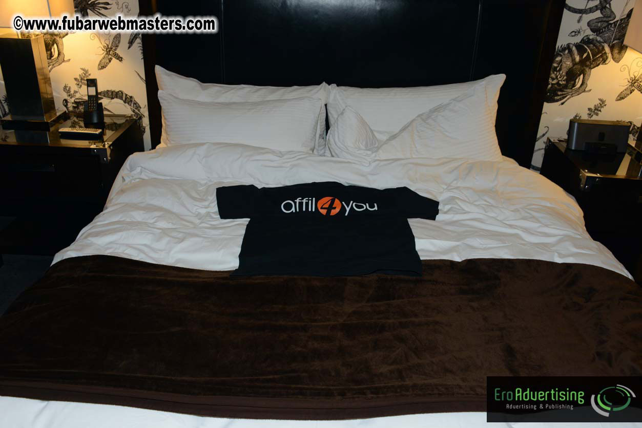 Affil4You & JuicyAds Late Night Suite Party Day 2