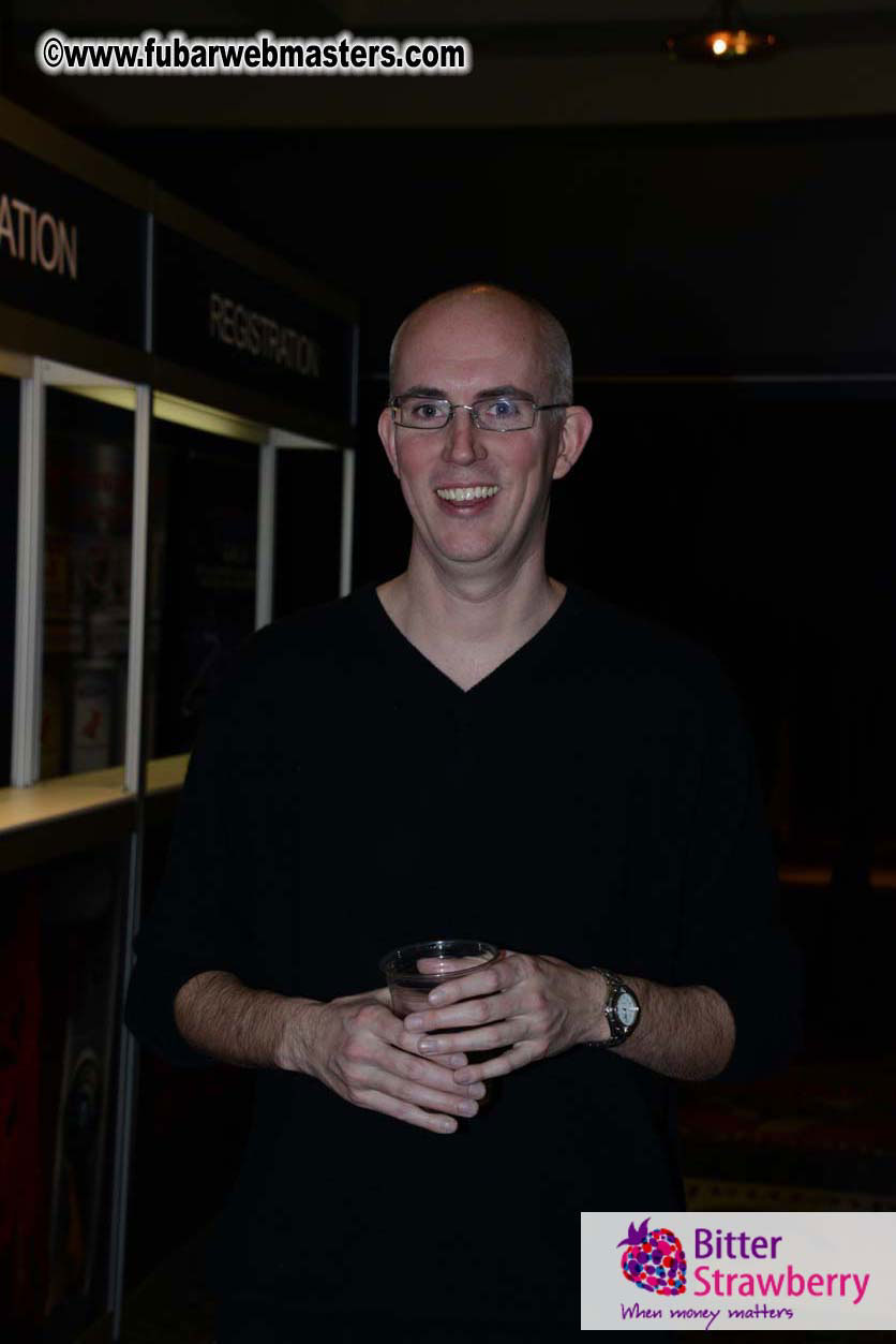 MojoHost Suite party - day2