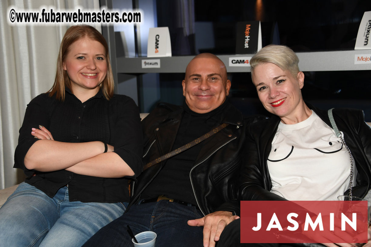 InterNext Warm Up Party