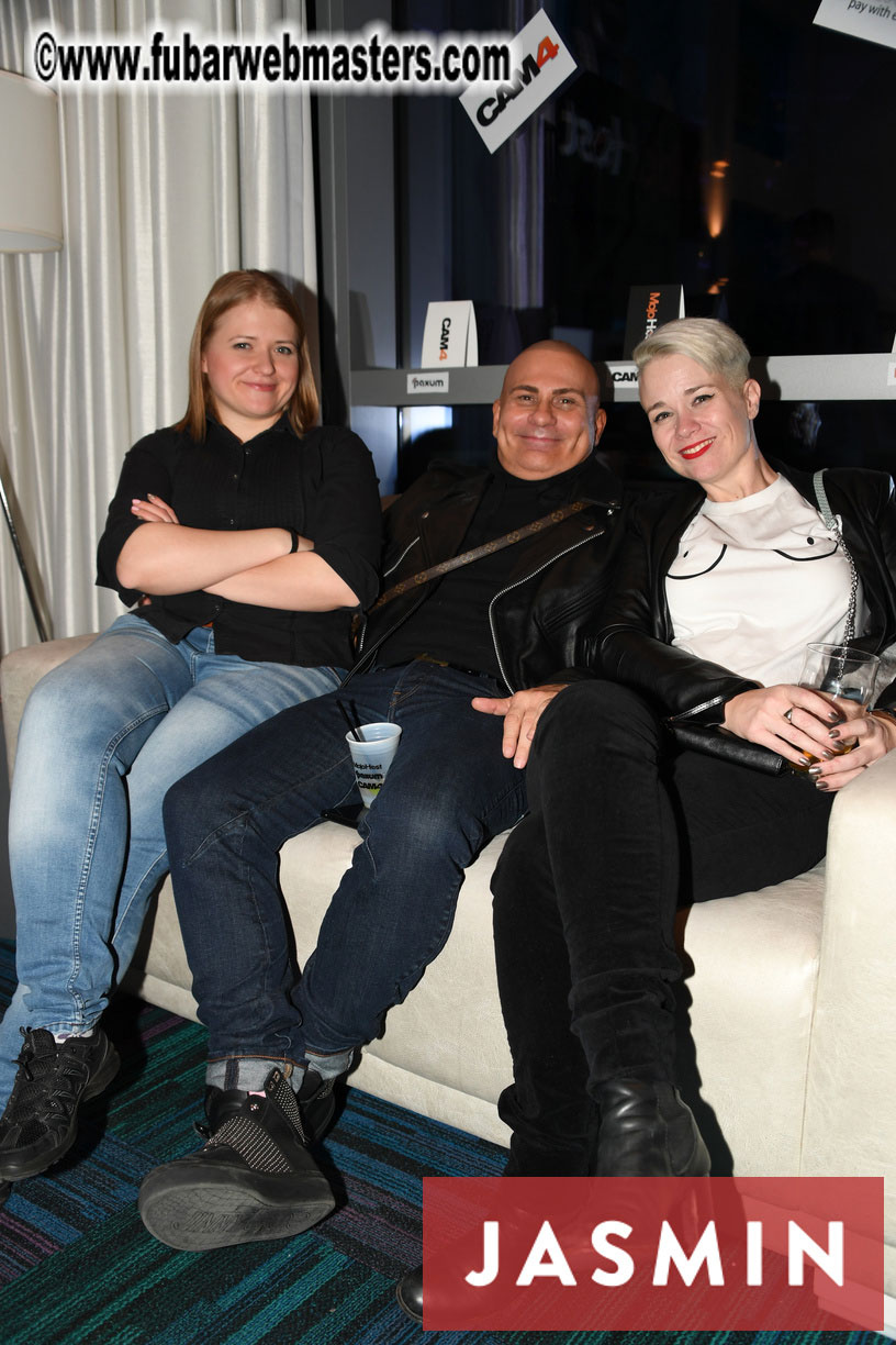 InterNext Warm Up Party