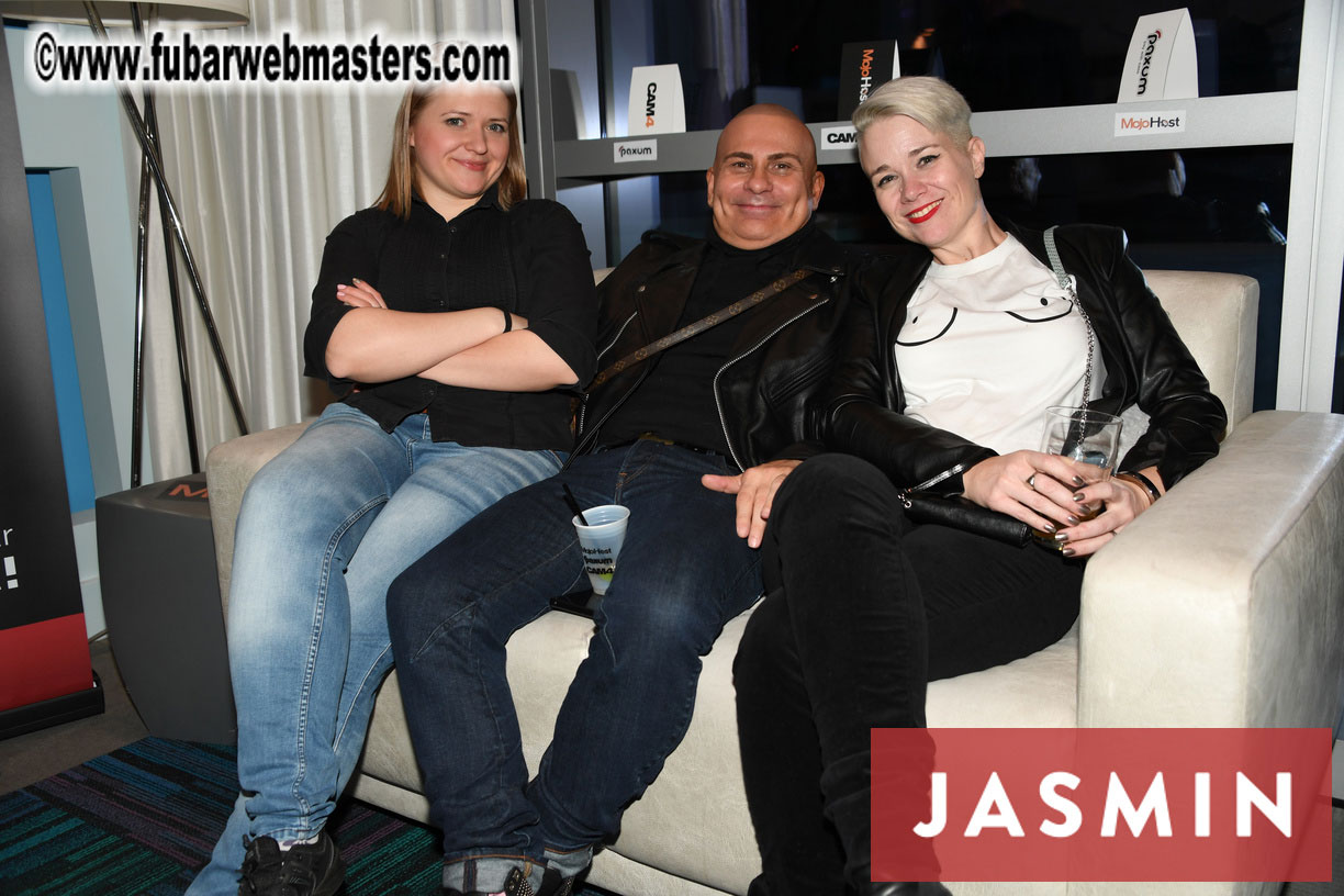 InterNext Warm Up Party