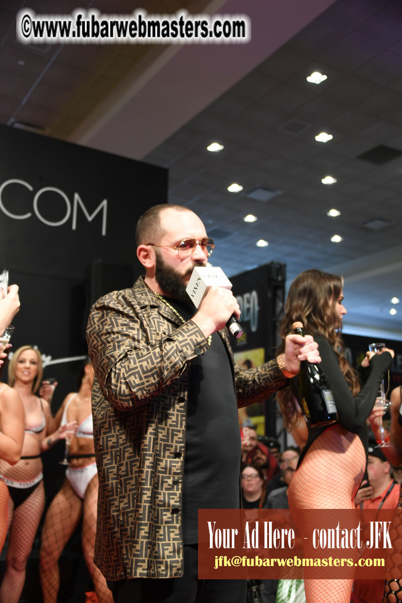 Vixen Angel of the Year Crowning Ceremony