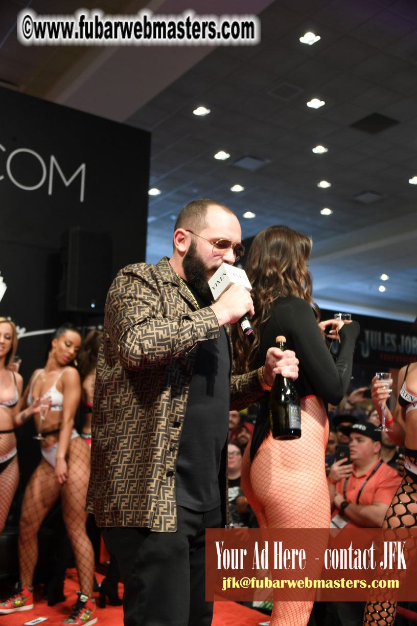 Vixen Angel of the Year Crowning Ceremony