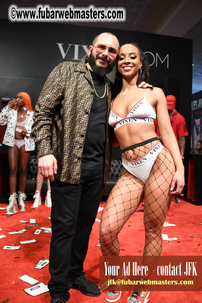 Vixen Angel of the Year Crowning Ceremony