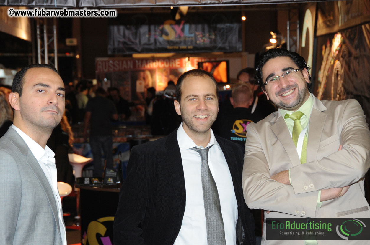 14.Venus showfloor Day 3