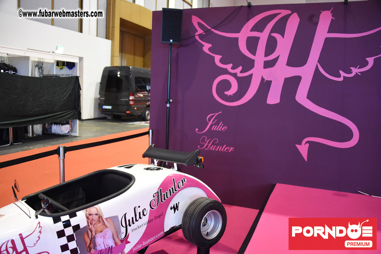 19Venus Opening Ceremonies