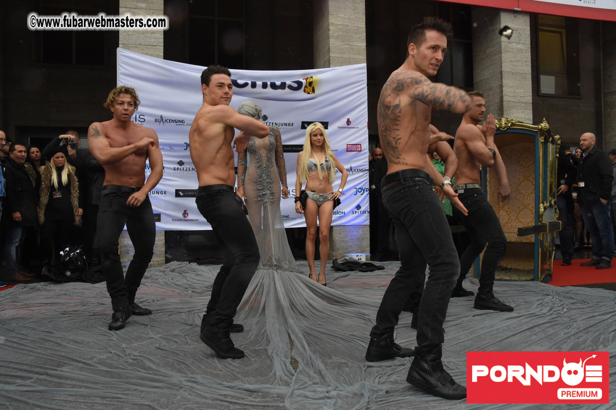 19Venus Opening Ceremonies