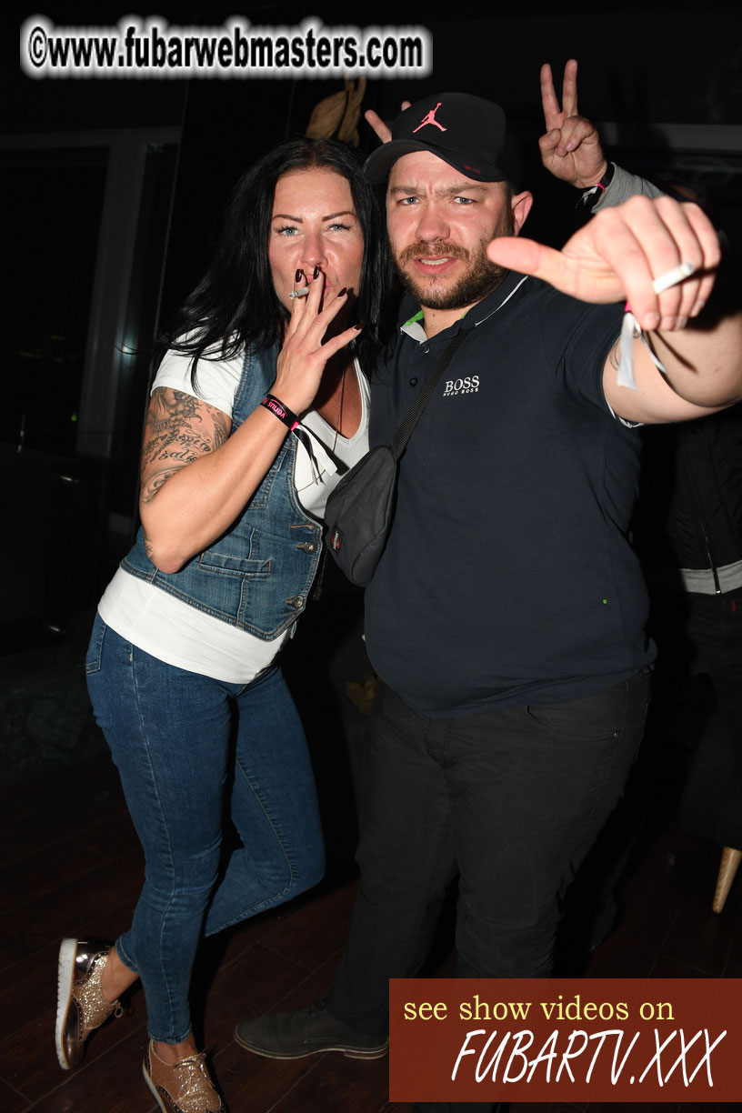 VIP Experience at Puro