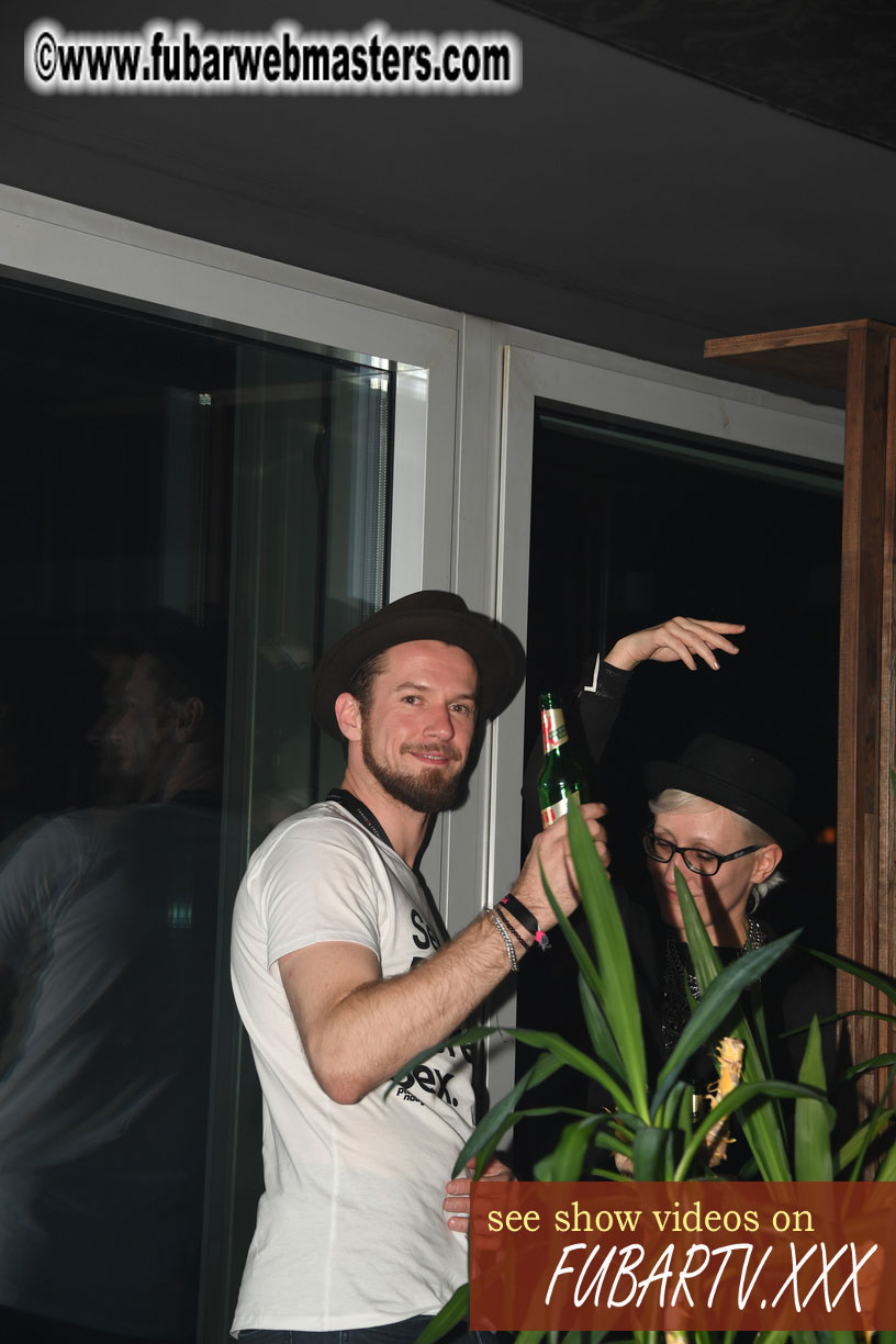 VIP Experience at Puro