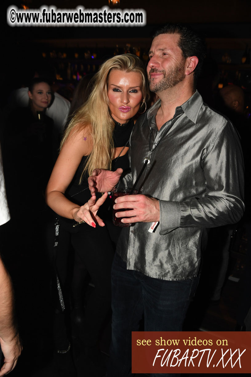 VIP Experience at Puro