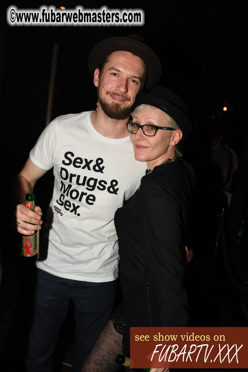 VIP Experience at Puro