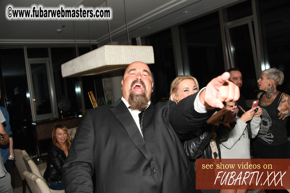 Adult Centro Private Event