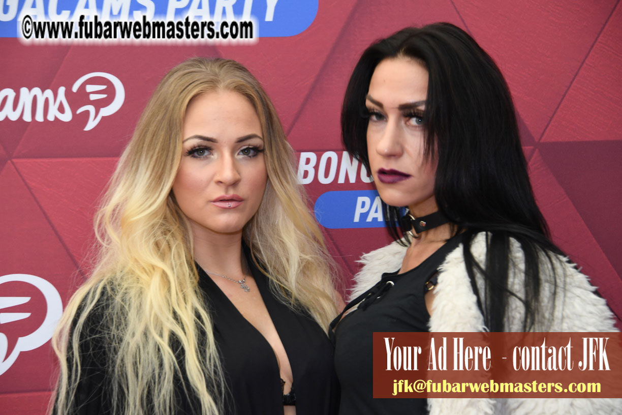 Bonga Cams Party at Puro