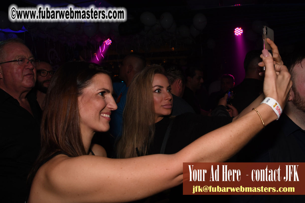 Bonga Cams Party at Puro