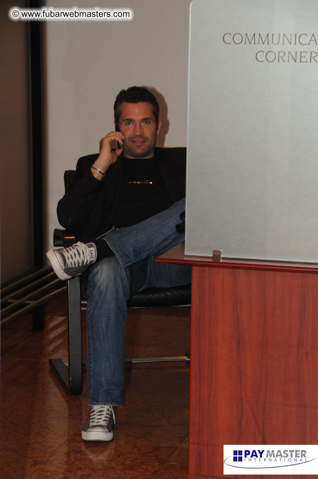 Seminars & Speed Networking