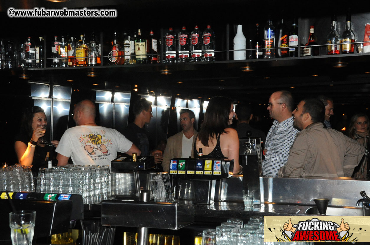 AWM Dinner Boat Cruise