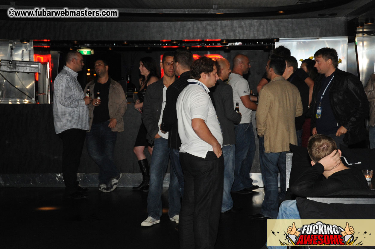 AWM Dinner Boat Cruise