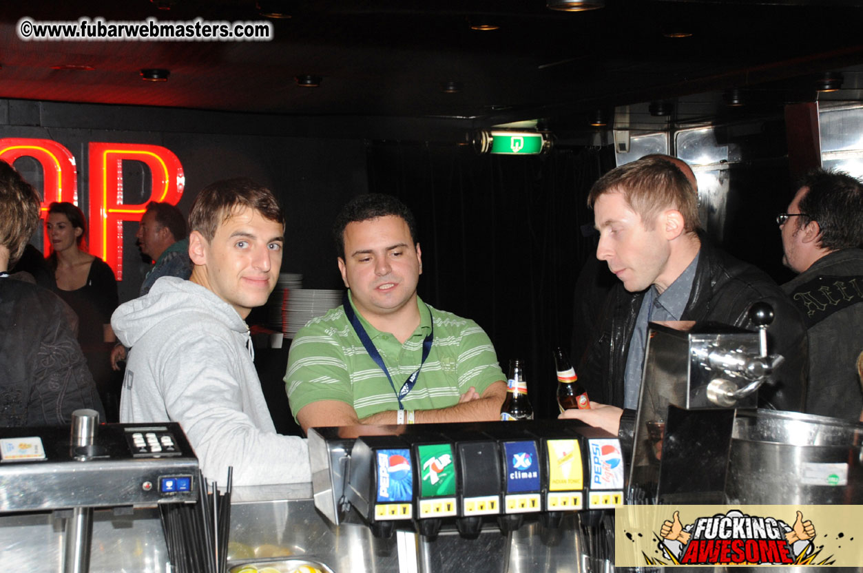 AWM Dinner Boat Cruise