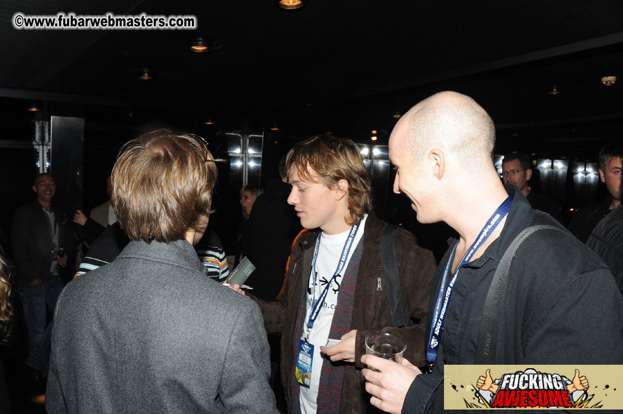 AWM Dinner Boat Cruise