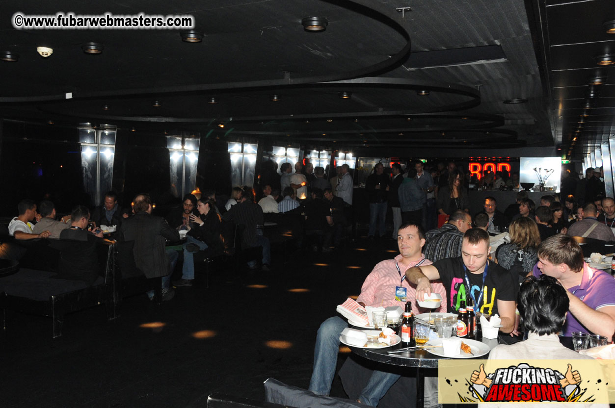 AWM Dinner Boat Cruise